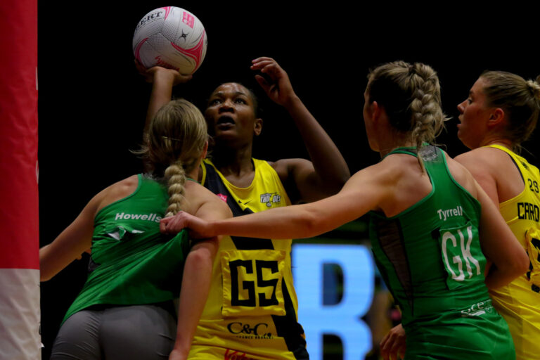 Manchester-Thunder-vs-Dragons-17